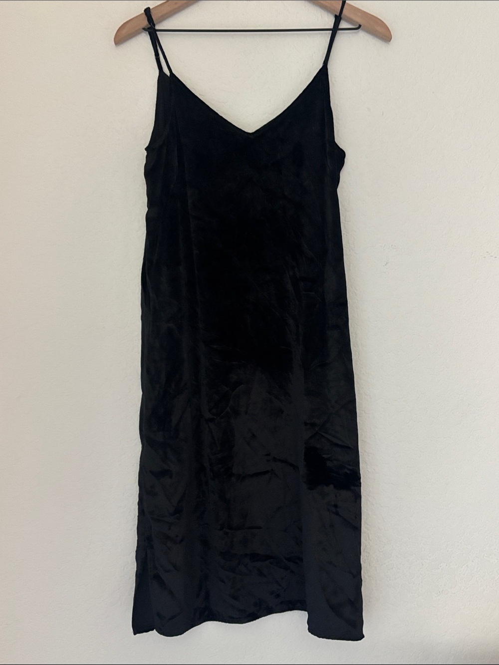 EQUIPMENT Black velvet Slip Dress - Spaghetti Straps size medium